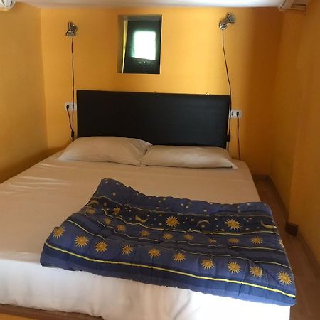 Guide Tour Apartments Napoli Bagian luar foto
