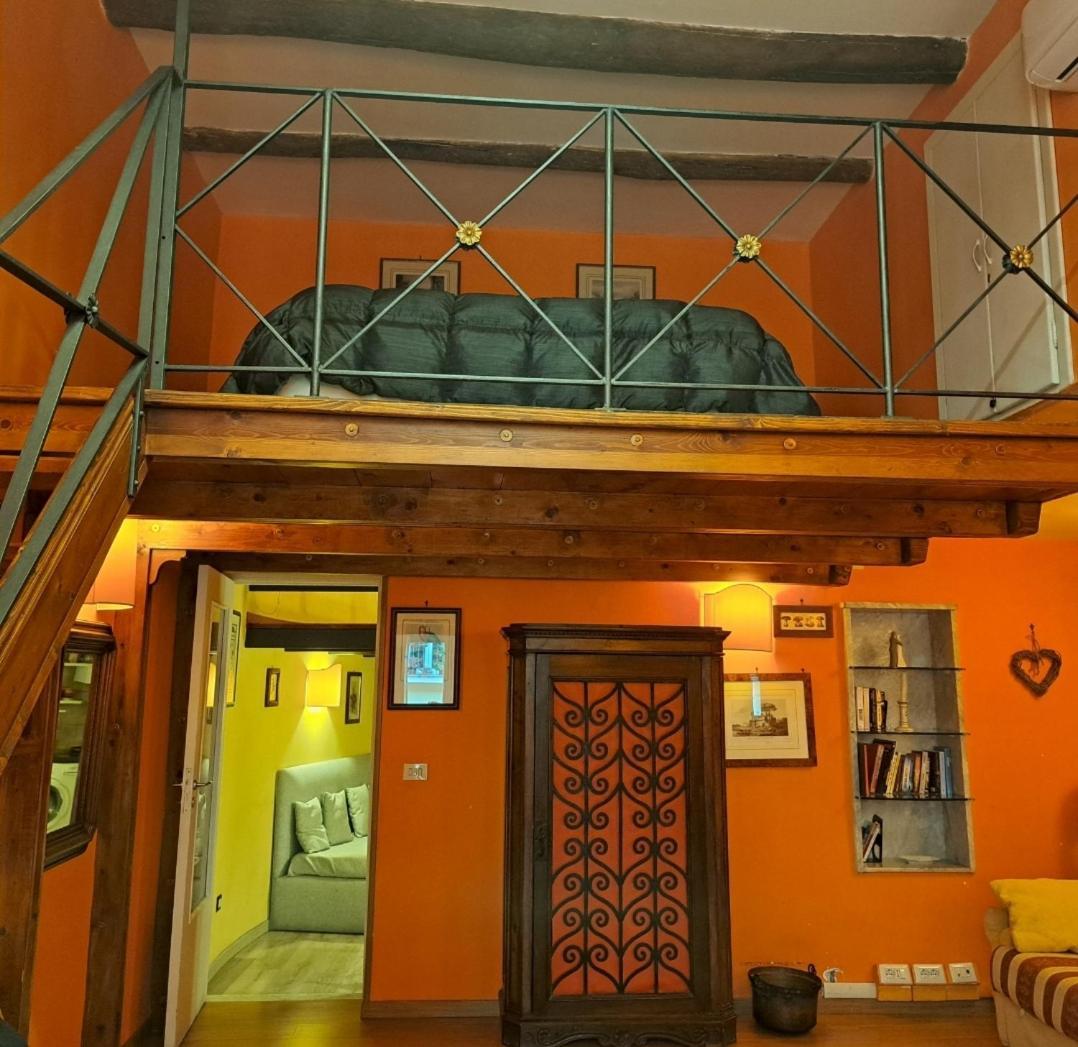 Guide Tour Apartments Napoli Bagian luar foto