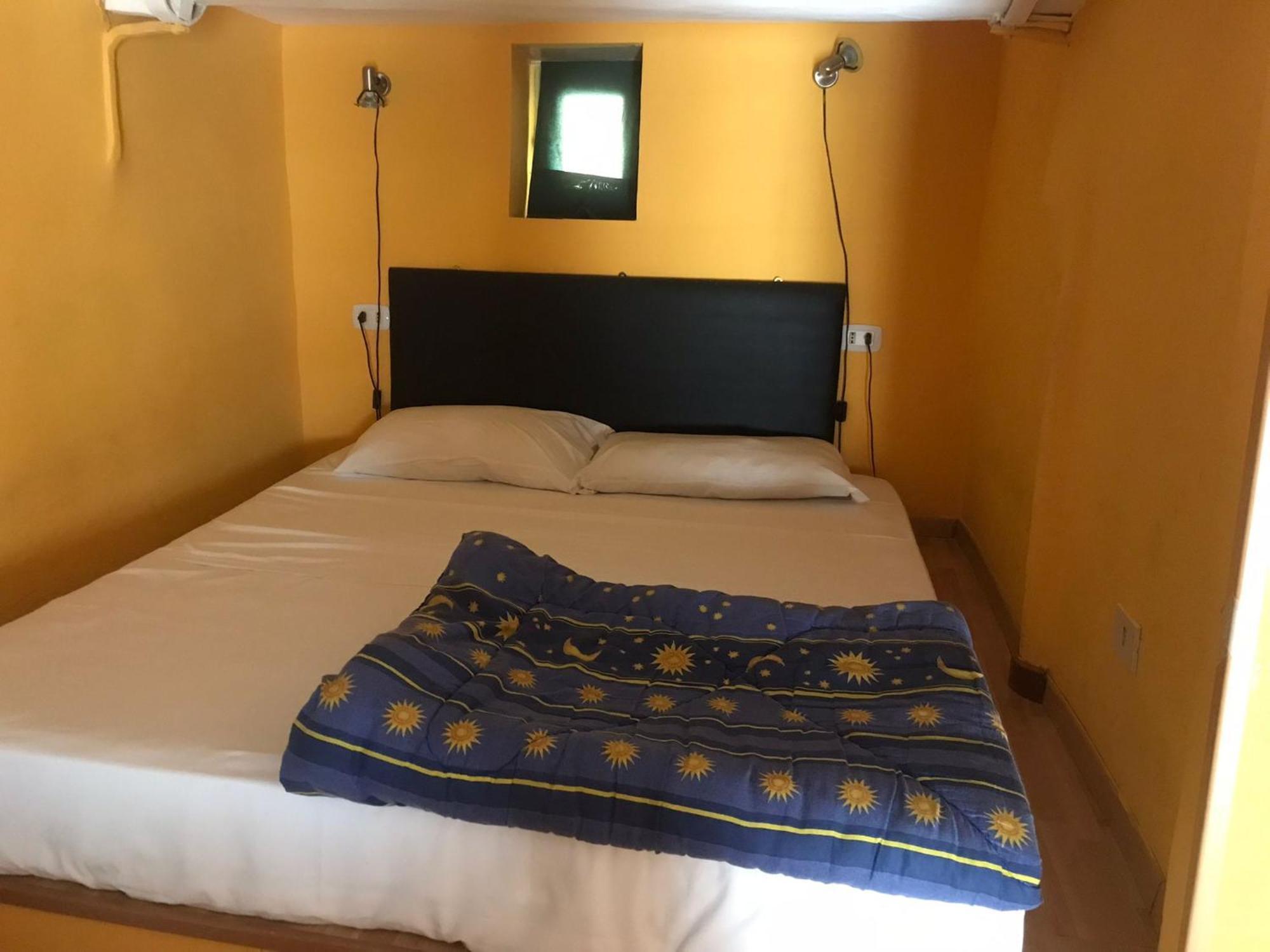 Guide Tour Apartments Napoli Bagian luar foto