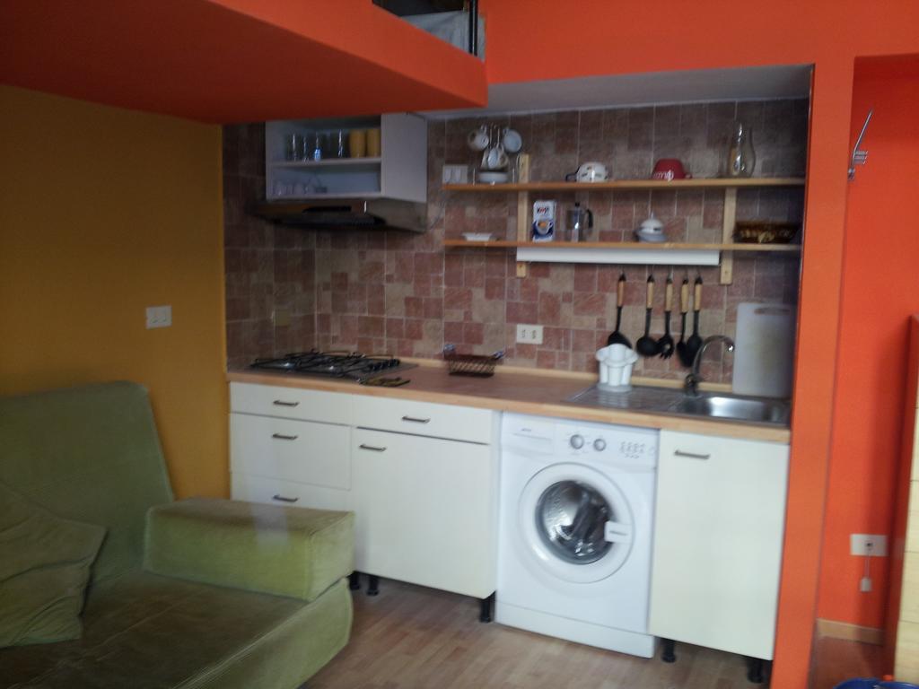 Guide Tour Apartments Napoli Bagian luar foto